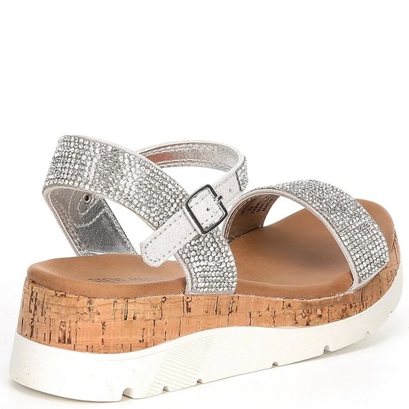 Steve Madden Rhinestone Wedge Sandals (Youth) - Picture 2 of 2